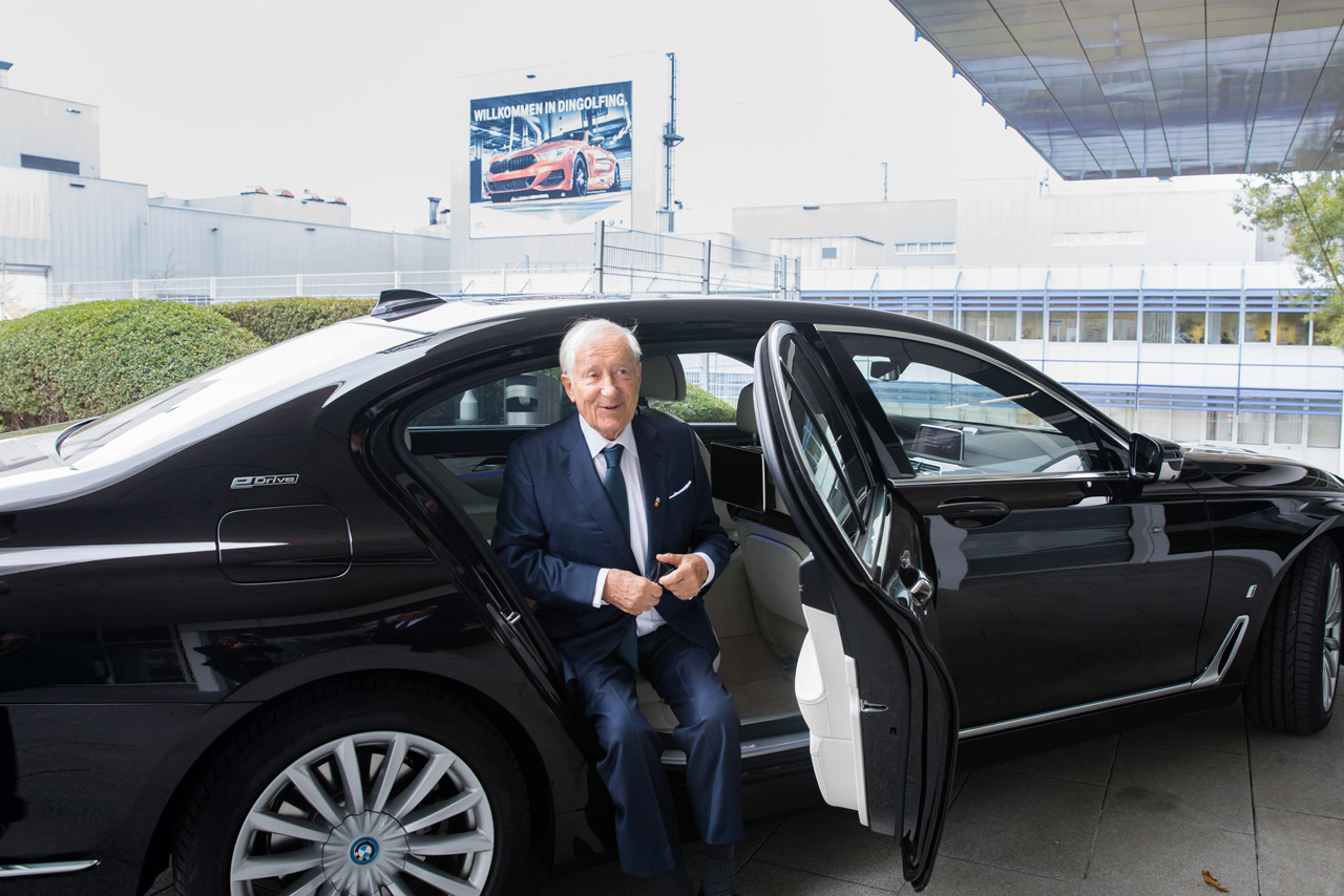 Ankunft von Eberhard v. Kuenheim im BMW Group Werk Dingolfing