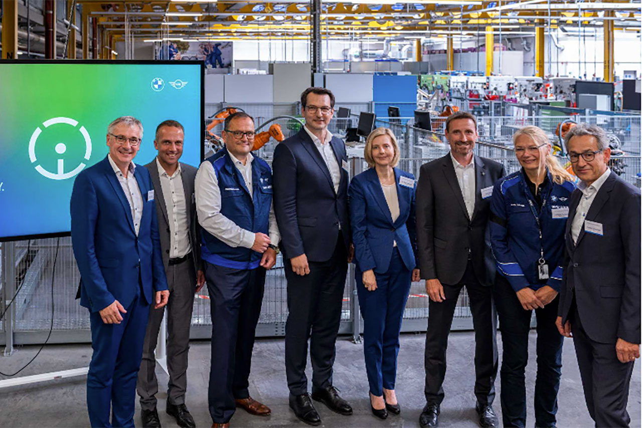 Eröffnung des Innovation HUB im Ausbildungszentrum des BMW Group Werks Dingolfing